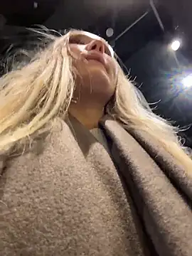 MariaTull online show from December 19, 12:56 pm