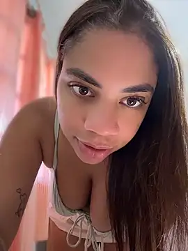 Snapshot of morenadabuceta chatting on April 17, 11:46 am morenadabuceta online show from April 17, 11:46 am