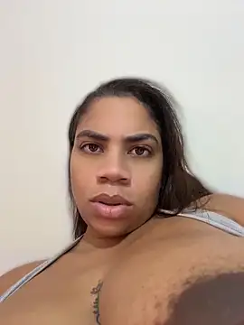 Snapshot of morenadabuceta chatting on April 24, 12:40 pm morenadabuceta online show from April 24, 12:40 pm