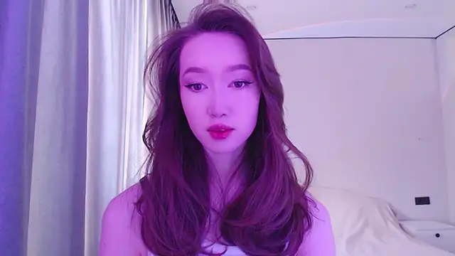 Snapshot of _luna_022 chatting on December 21, 4:19 am  luna 022 online show from December 21, 4:19 am