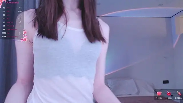 Snapshot of _luna_022 chatting on December 28, 2:22 am  luna 022 online show from December 28, 2:22 am