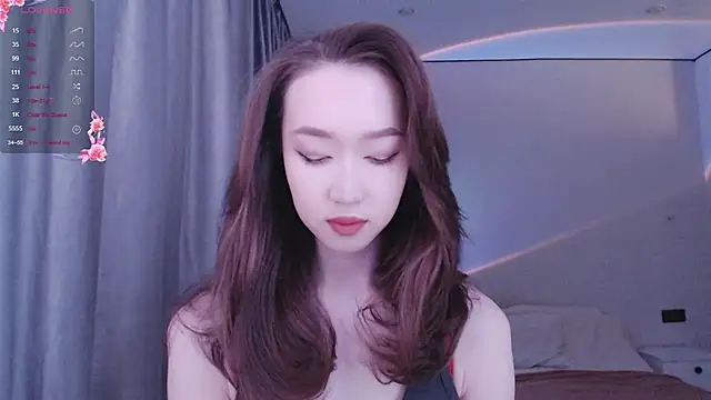 Snapshot of _luna_022 chatting on December 31, 2:08 am  luna 022 online show from December 31, 2:08 am