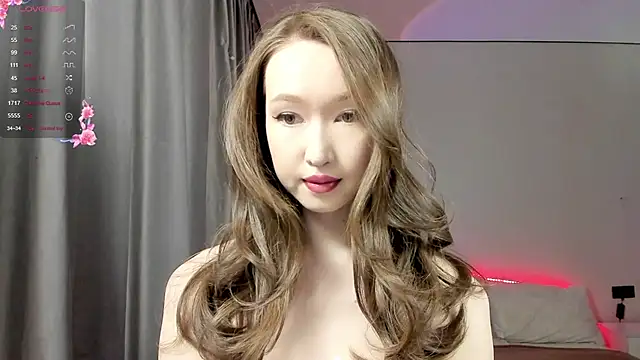 Snapshot of _luna_022 chatting on March 11, 3:45 pm  luna 022 online show from March 11, 3:45 pm