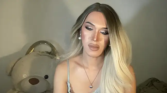 Ts glamxxxx online show from February 12, 7:13 am