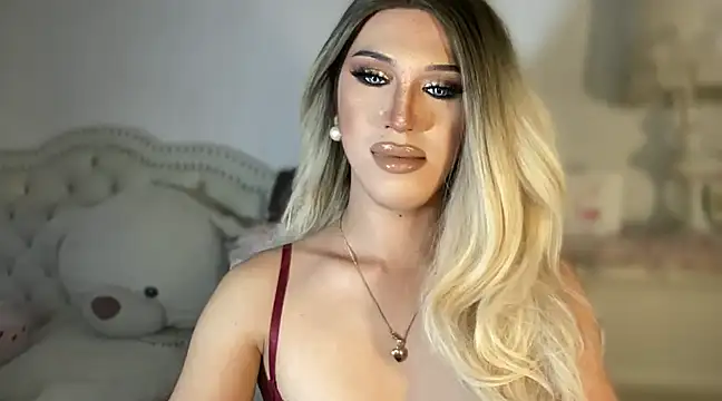 Ts glamxxxx online show from March 21, 7:00 am