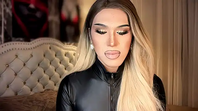 Ts glamxxxx online show from March 3, 3:23 am