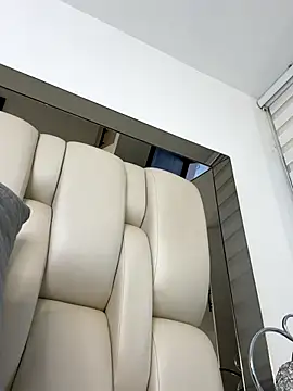 Snapshot of ALISSON_FOXXX1 chatting on September 20, 4:52 pm ALISSON FOXXX1 online show from September 20, 4:52 pm