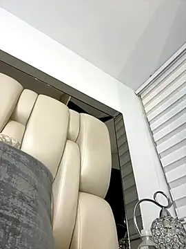 Snapshot of ALISSON_FOXXX1 chatting on October 8, 9:56 pm ALISSON FOXXX1 online show from October 8, 9:56 pm