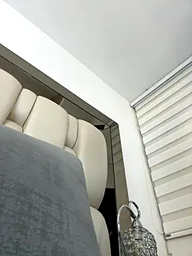 Snapshot of ALISSON_FOXXX1 chatting on October 18, 4:41 pm ALISSON FOXXX1 online show from October 18, 4:41 pm