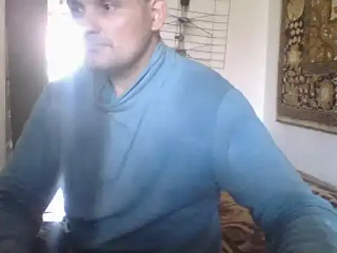 Snapshot of 185322 chatting on April 6, 9:10 am 185322 online show from April 6, 9:10 am