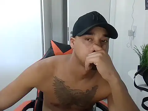 Juninho10c online show from November 15, 4:03 pm