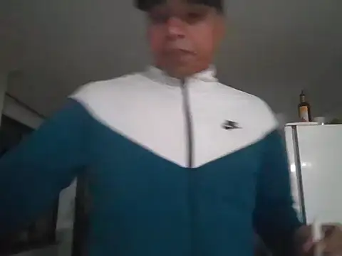 Juninho10c online show from November 27, 12:24 am