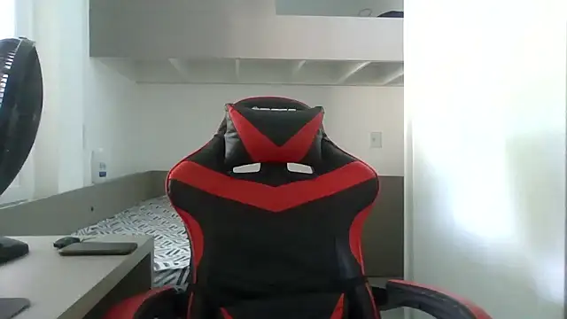 Juninho10c online show from February 9, 3:05 pm