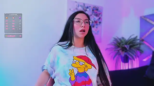 lucy neil online show from December 21, 11:45 pm