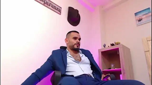 cowboyht online show from February 6, 6:18 am