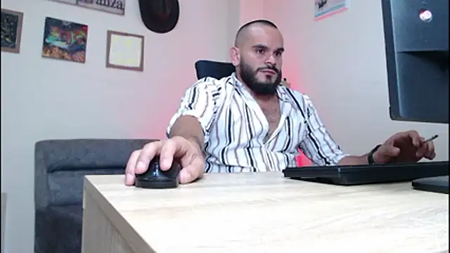 cowboyht online show from May 13, 10:34 am