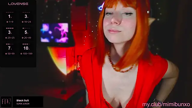 freya sunny online show from December 19, 5:14 am