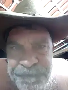 Peludo173317 online show from March 21, 1:45 pm