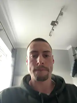 p66n6ll online show from April 9, 4:34 pm