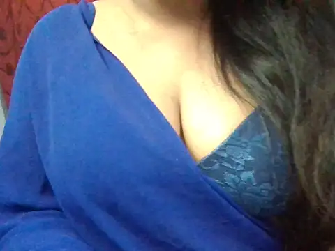 Roopshikha39 online show from January 30, 7:15 pm