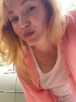 Lady  Maria online show from May 11, 2:45 pm