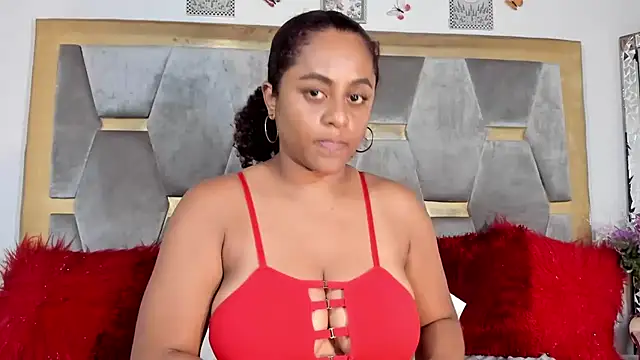 Snapshot of BellaKarla chatting on January 11, 10:51 pm BellaKarla online show from January 11, 10:51 pm