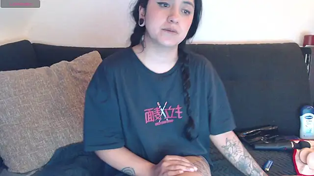 AbsentaVert online show from October 6, 9:23 pm