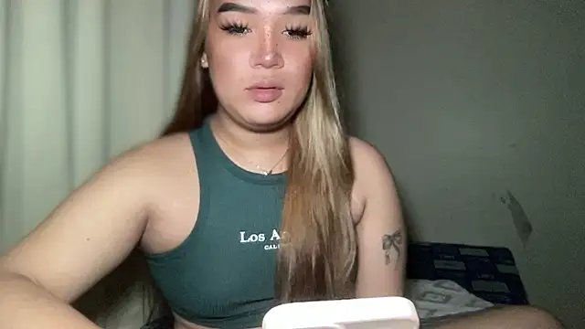 MissCataleyaxxx online show from February 18, 12:15 am