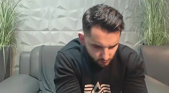 Snapshot of Antoniodiamond chatting on January 21, 9:15 pm Antoniodiamond online show from January 21, 9:15 pm