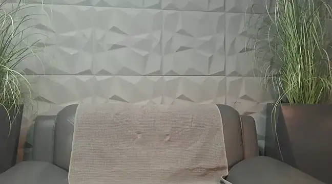 Snapshot of Antoniodiamond chatting on February 2, 9:02 pm Antoniodiamond online show from February 2, 9:02 pm