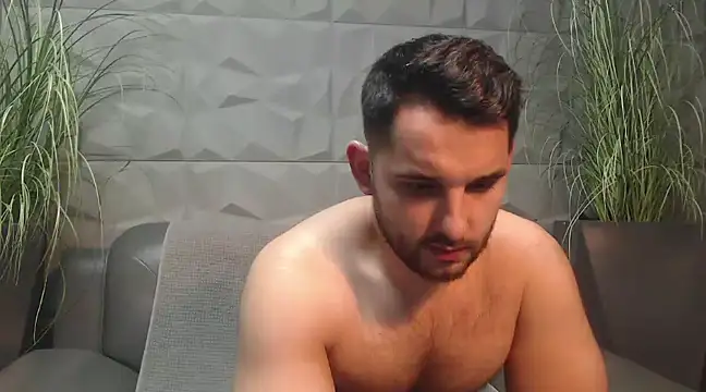 Snapshot of Antoniodiamond chatting on February 23, 9:16 pm Antoniodiamond online show from February 23, 9:16 pm