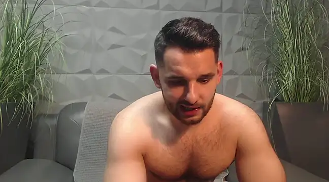 Snapshot of Antoniodiamond chatting on March 1, 8:21 pm Antoniodiamond online show from March 1, 8:21 pm
