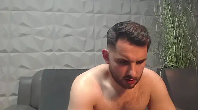 Snapshot of Antoniodiamond chatting on March 20, 12:40 am Antoniodiamond online show from March 20, 12:40 am