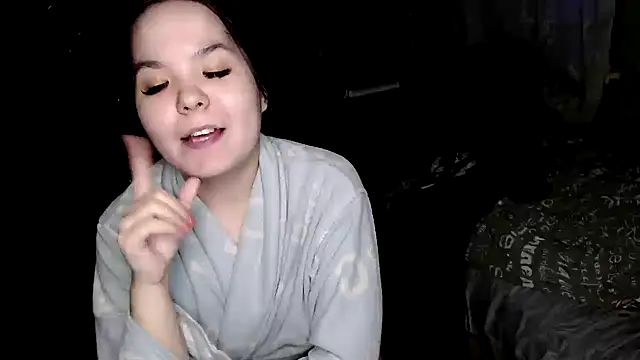 Var Kiss online show from February 26, 11:41 am