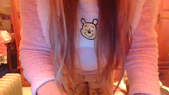 Snapshot of Sexymiss26 chatting on January 2, 8:46 pm Sexymiss26 online show from January 2, 8:46 pm