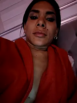 Doll Loren online show from November 3, 4:03 am