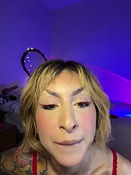 Cinamoonn online show from November 14, 10:40 pm