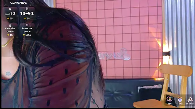 Snapshot of mensia_hernandz chatting on October 8, 1:20 pm mensia hernandz online show from October 8, 1:20 pm