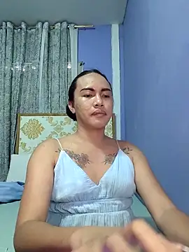lady kim boner online show from May 7, 7:25 am