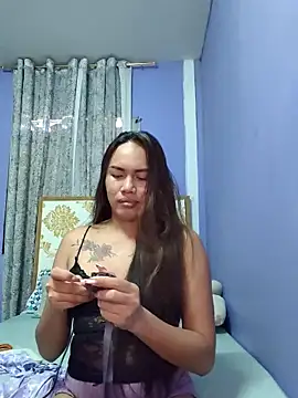 lady kim boner online show from May 11, 5:57 am