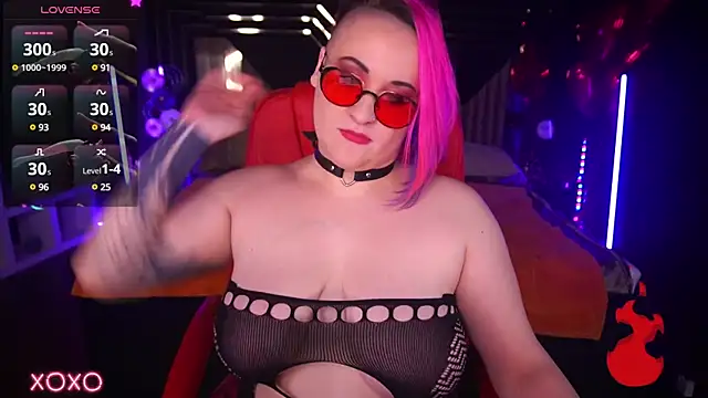 MiaVixenn online show from February 15, 5:39 pm