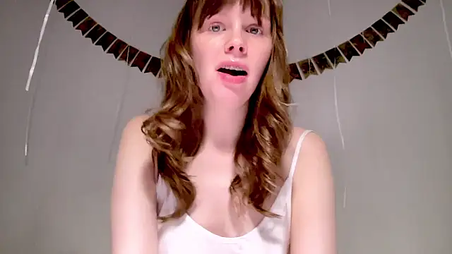 Nikki Mimimi online show from December 4, 10:02 am