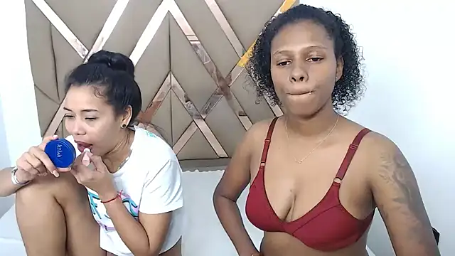 lizeth keilyn online show from April 1, 2:03 pm