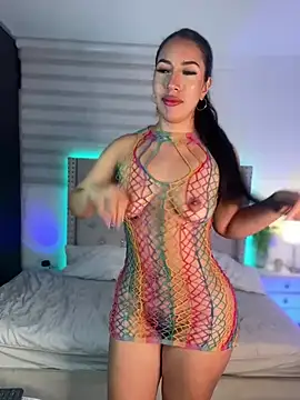 Snapshot of daniela_henao chatting on March 14, 2:53 am daniela henao online show from March 14, 2:53 am