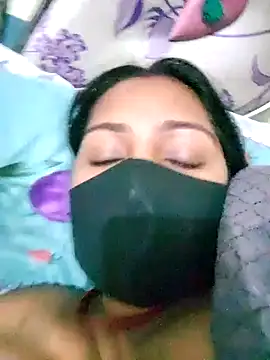 Snapshot of Shristiprakash0 chatting on November 18, 4:28 am Shristiprakash0 online show from November 18, 4:28 am