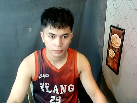 Snapshot of asianpatt69 chatting on April 22, 11:23 am asianpatt69 online show from April 22, 11:23 am