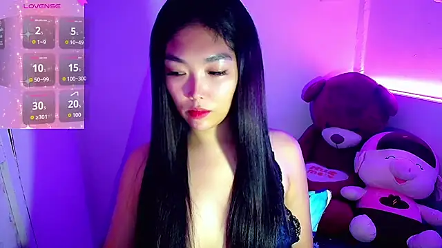 Snapshot of TR4NSCUTI3 chatting on October 27, 8:02 pm TR4NSCUTI3 online show from October 27, 8:02 pm