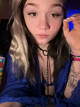 Cutiepiespanks online show from February 3, 12:36 am