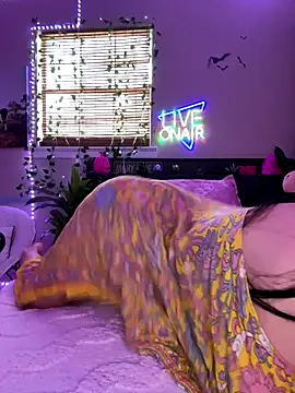 Cutiepiespanks online show from September 21, 8:43 pm