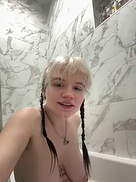 Cutiepiespanks online show from March 30, 5:52 am